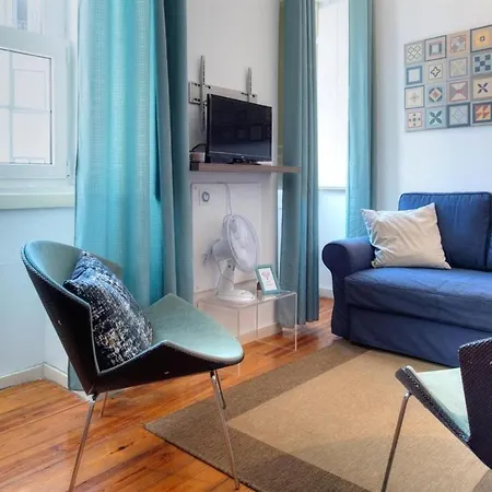 New ! In Typical Historic Center Apartman Lisboa